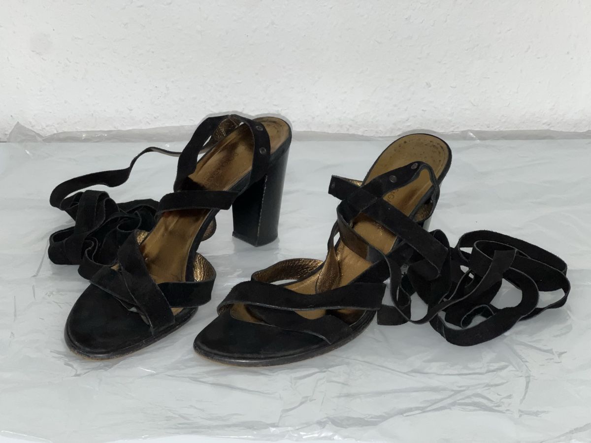 Dolce & Gabbana Damenschuhe: Chaussures sandales Dolce & Gabbana cuir 40 – Gebraucht aus GENÈVE von triple7ch