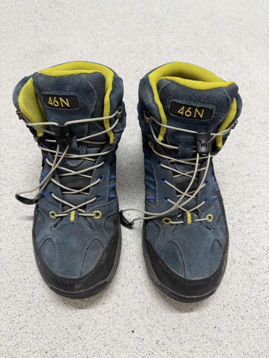 46 Nord Herrenschuhe: Wanderschuhe 46 NORD Grösse 35 – Gebraucht aus Wagen von barch80