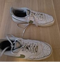 Gebrauchte Schuhe, 2 Paar
