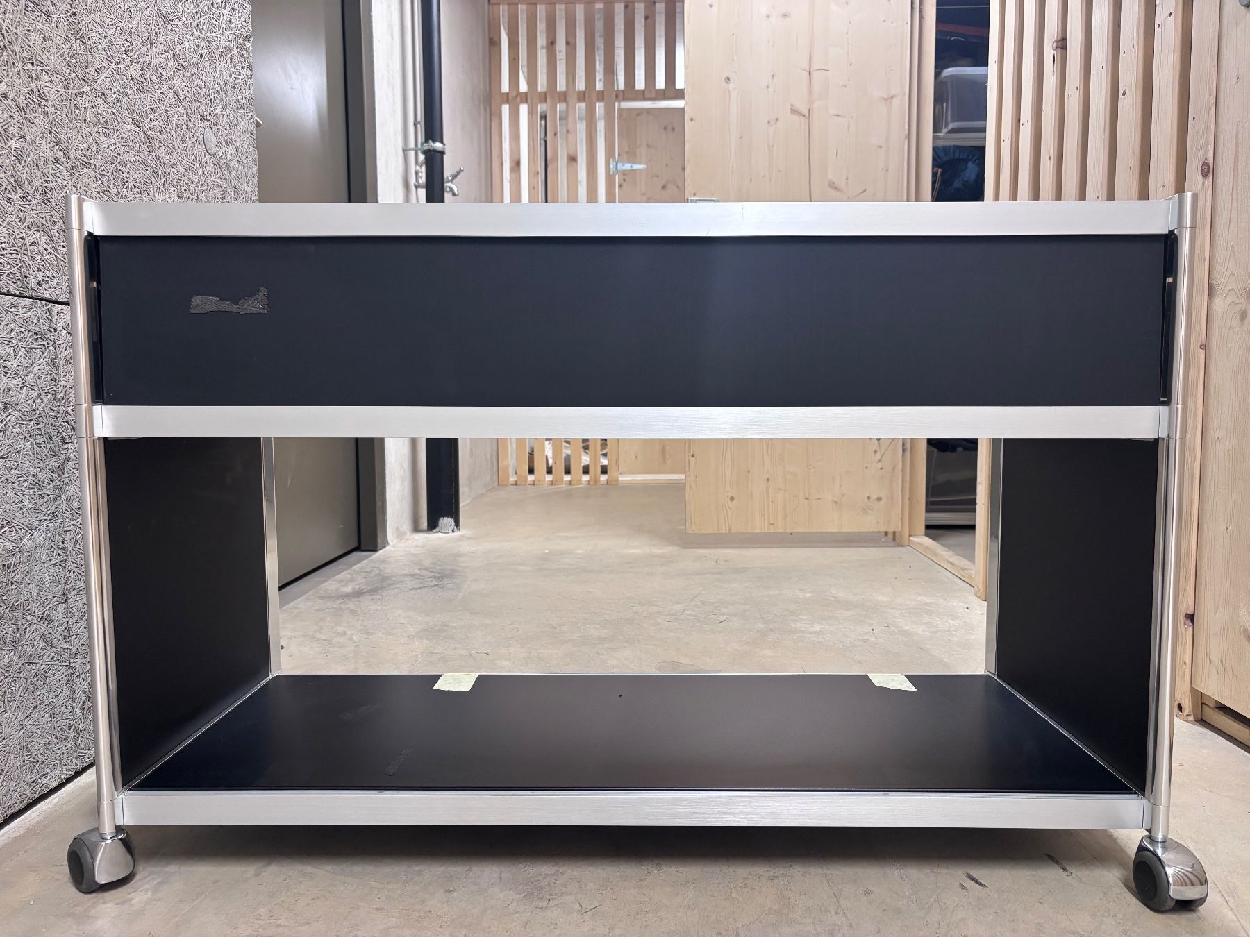 USM Banconi: mobile serving/storage trolley – Usato da Petit-Lancy venduto da Abrew617 3