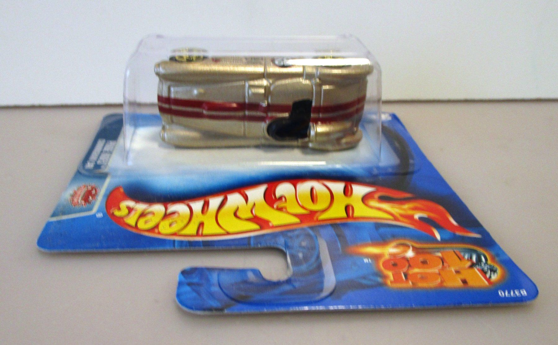 Hot Wheels Modellautos: HOT WHEELS CUNNINGHAM C4R - B3770  5SP VARIATION – Neu und originalverpackt aus Chêne-Bourg von breno56 1