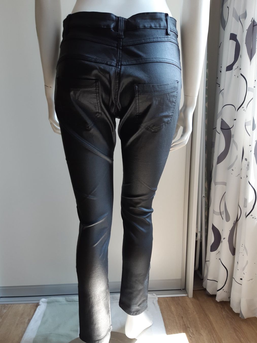 Jeans: Jeans Gr. 42 – Neu (gemäss Beschreibung) aus Thierachern von Shila99 2