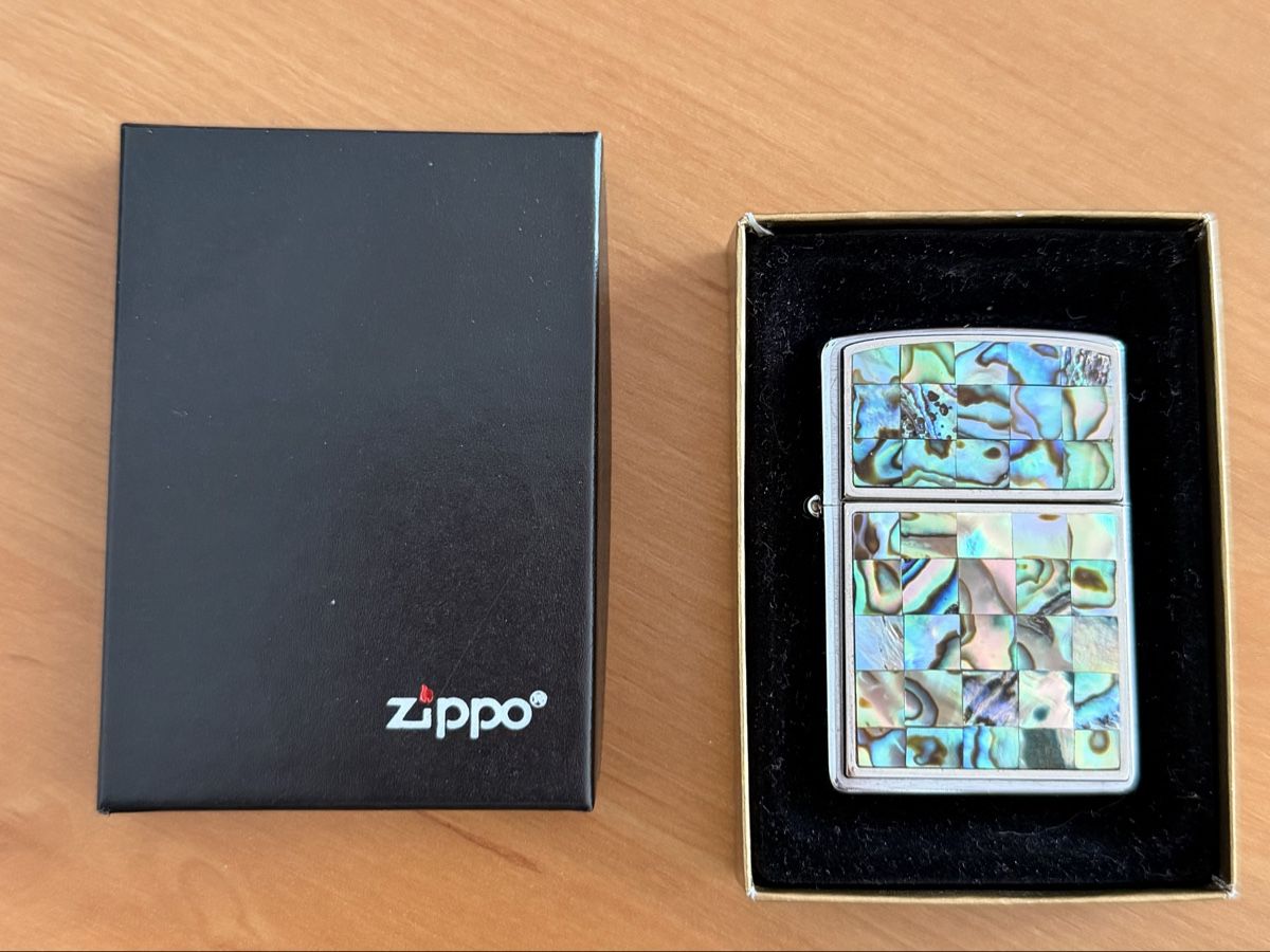 Zippo Accendini: Zippo Perlmut – Nuovo e nell'imballaggio originale da Luzern venduto da Bolle2012 1