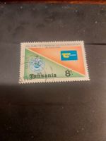 Timbre rare Tanzanie - Communications & Transport 8!