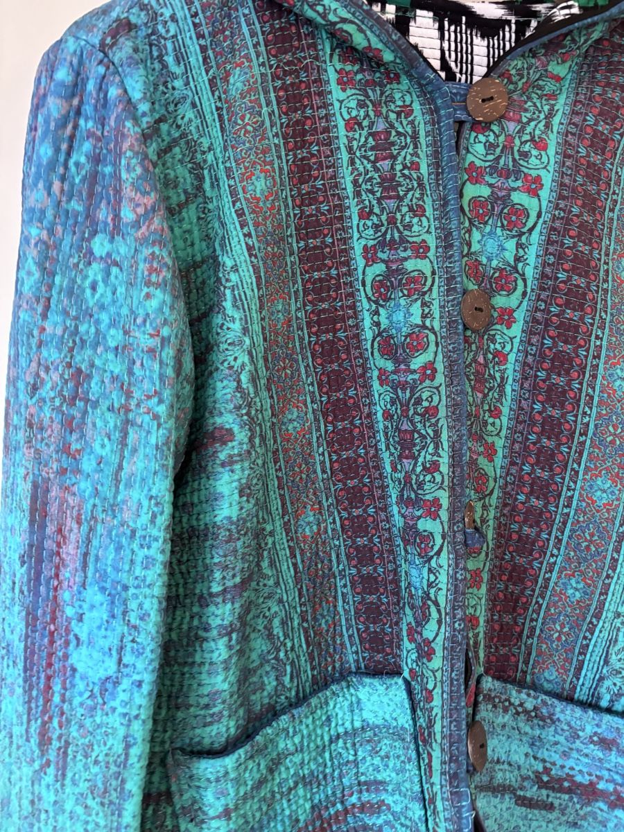 Jacken: Hooded Quilted Jacket, reversible, Size S/M, unique design – Gebraucht aus Zürich von Grothschild
