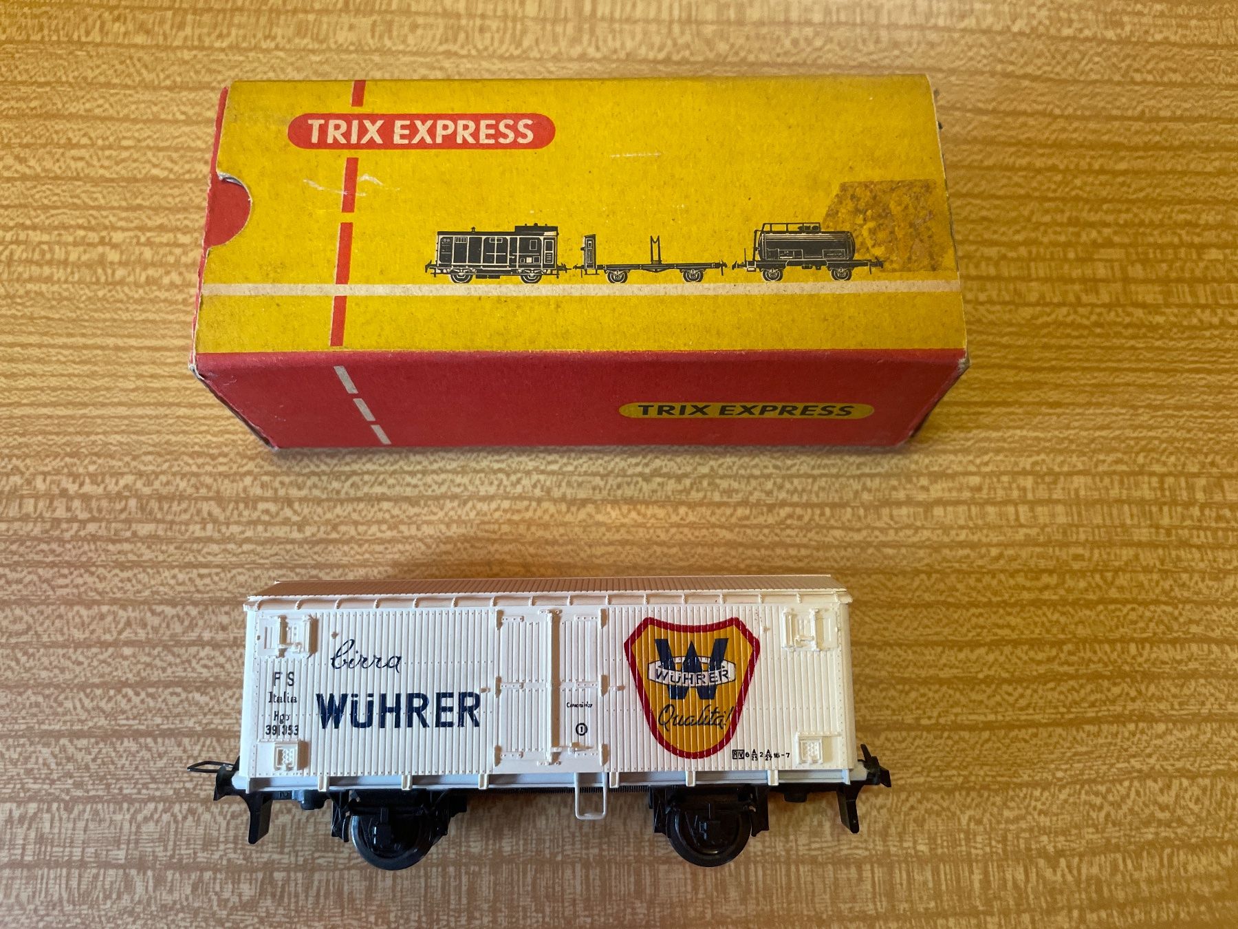 Trix Modellini di ferrovie: Trix Express H0 3981 Wührer Bierwagen – Usato da Suhr venduto da Daneli7 4
