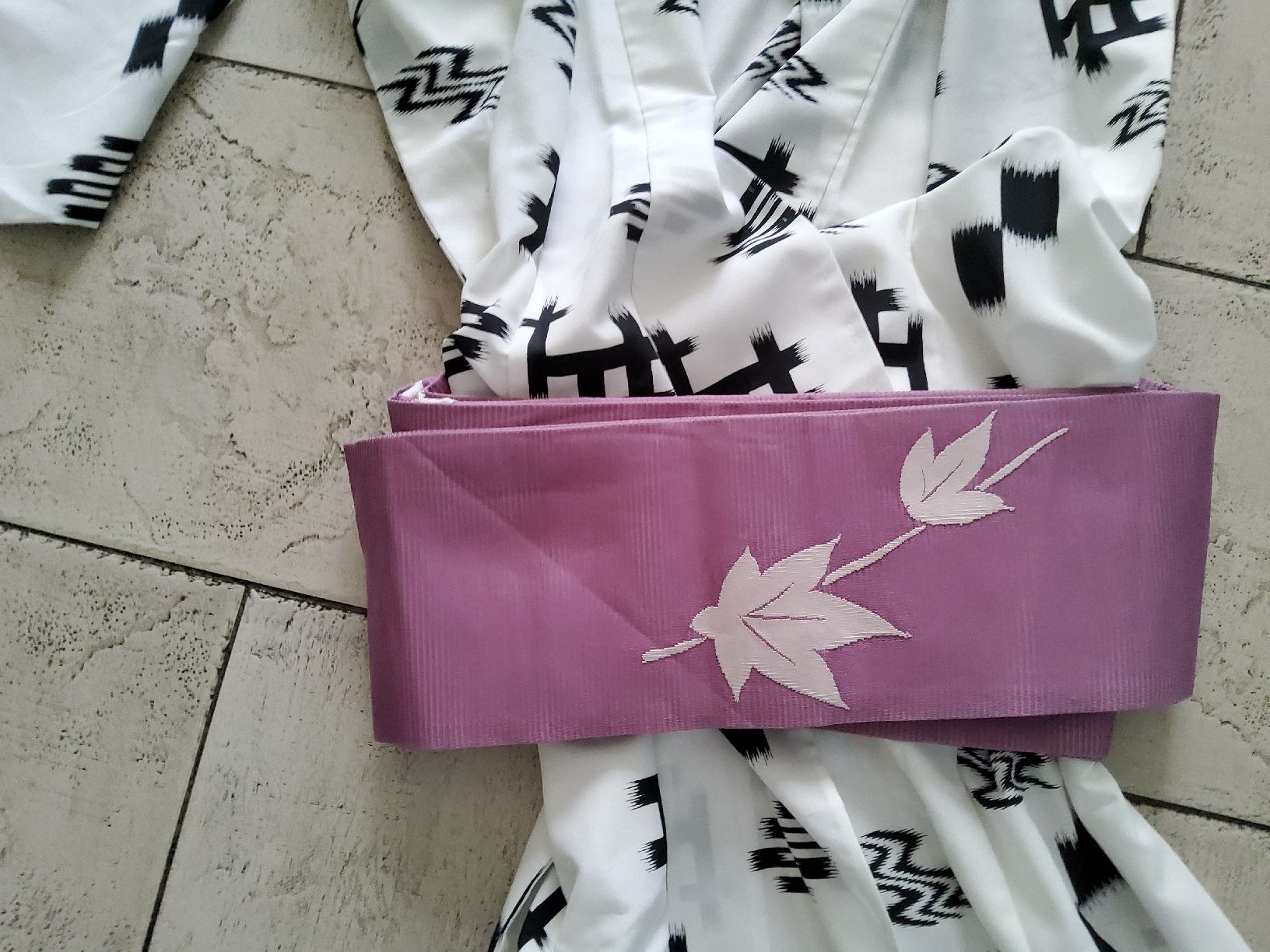 Art international: Kimono mit Gürtel – Neuf (Voir description) à Oberwangen b. Bern par rol_p5g6 2