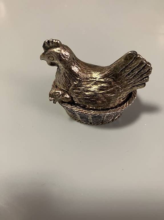 Tutte le decorazioni: Huhn, Behälter mit Miniaturlöffel – Usato da St. Gallen venduto da jbr_q7tx 1