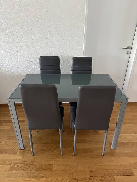 Set di tavolo e panche: Esstisch mit 4 Stühlen – Usato da Rothrist venduto da ine_662r 3