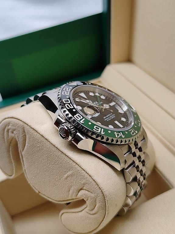 Montres: Rolex GMT Master 126710 "SPRITE"  – D'occasion à Genolier par Cess81 1