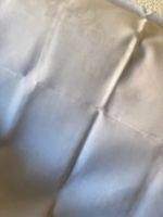 Tischtuch mit feinem Muster  ca 154 x 160 cm