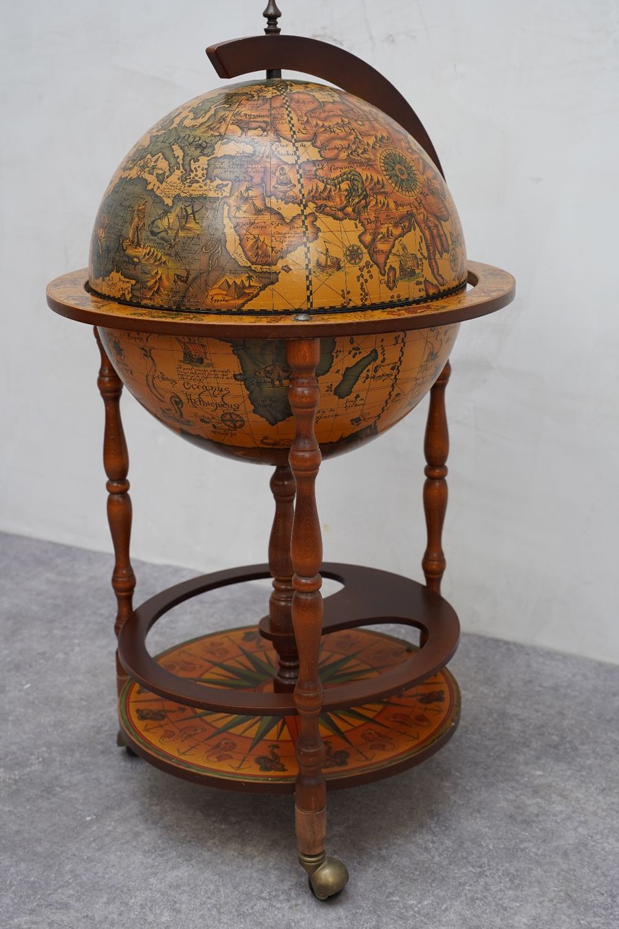 Valigie & Borse: Globe-bar sur roulettes – Usato da Bulle venduto da ABELiAM