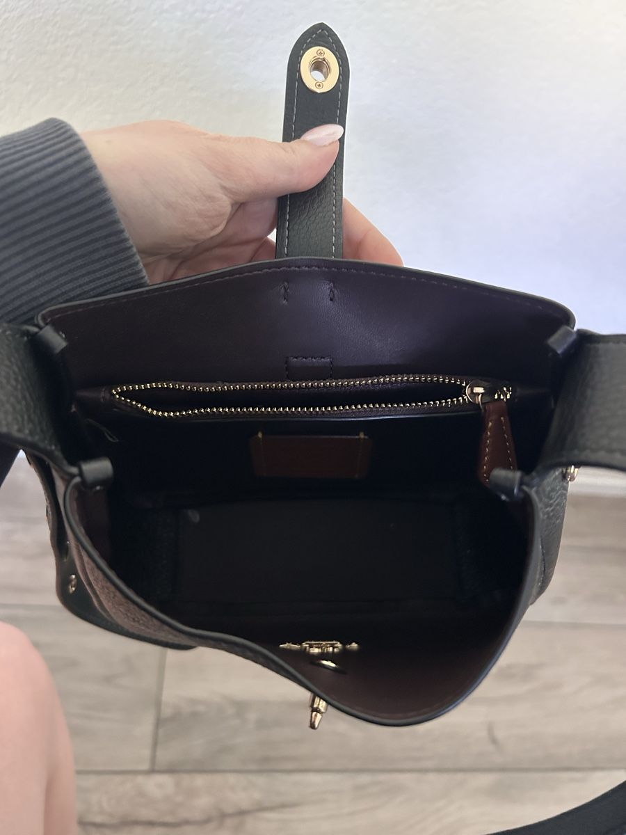Coach Borse da donna: Sac coach Hadley mini cross body – Usato da Vilars NE venduto da Lau_Vth 5