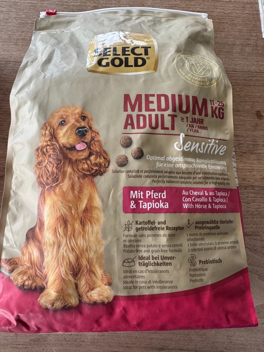 Hundefutter Select Gold Pferd mit Tapioka (Gebraucht) in Ottenbach für ...