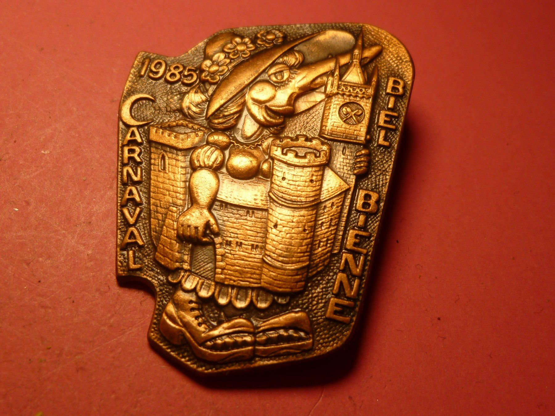 Placchette & Badge: BIEL-BIENNE 1985 BRONZE – Usato da Ried (Muotathal) venduto da Mandarin02
