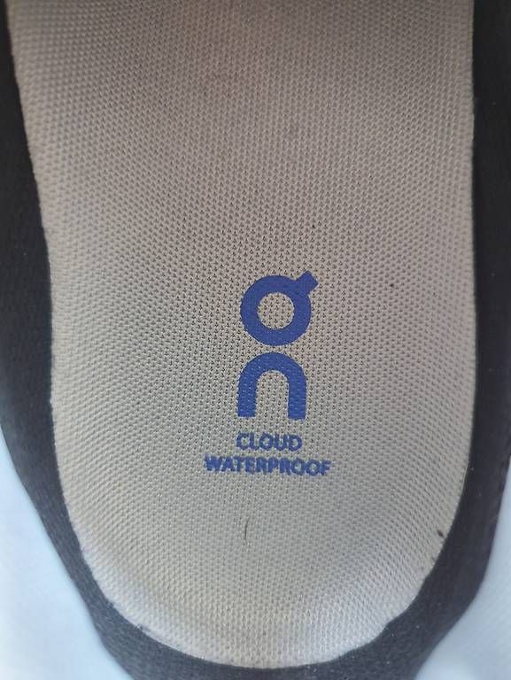 On Scarpe da uomo: On Cloud Waterproof Gr. 41 – Usato da Bünzen venduto da Laura_Stuggi 4