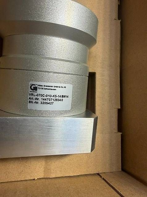 Tutti pezzi di ricambio auto: Nidec Graessner Präzisionsgetriebe VRL-070C  neu – Usato da Wettingen venduto da MarekMaj 1