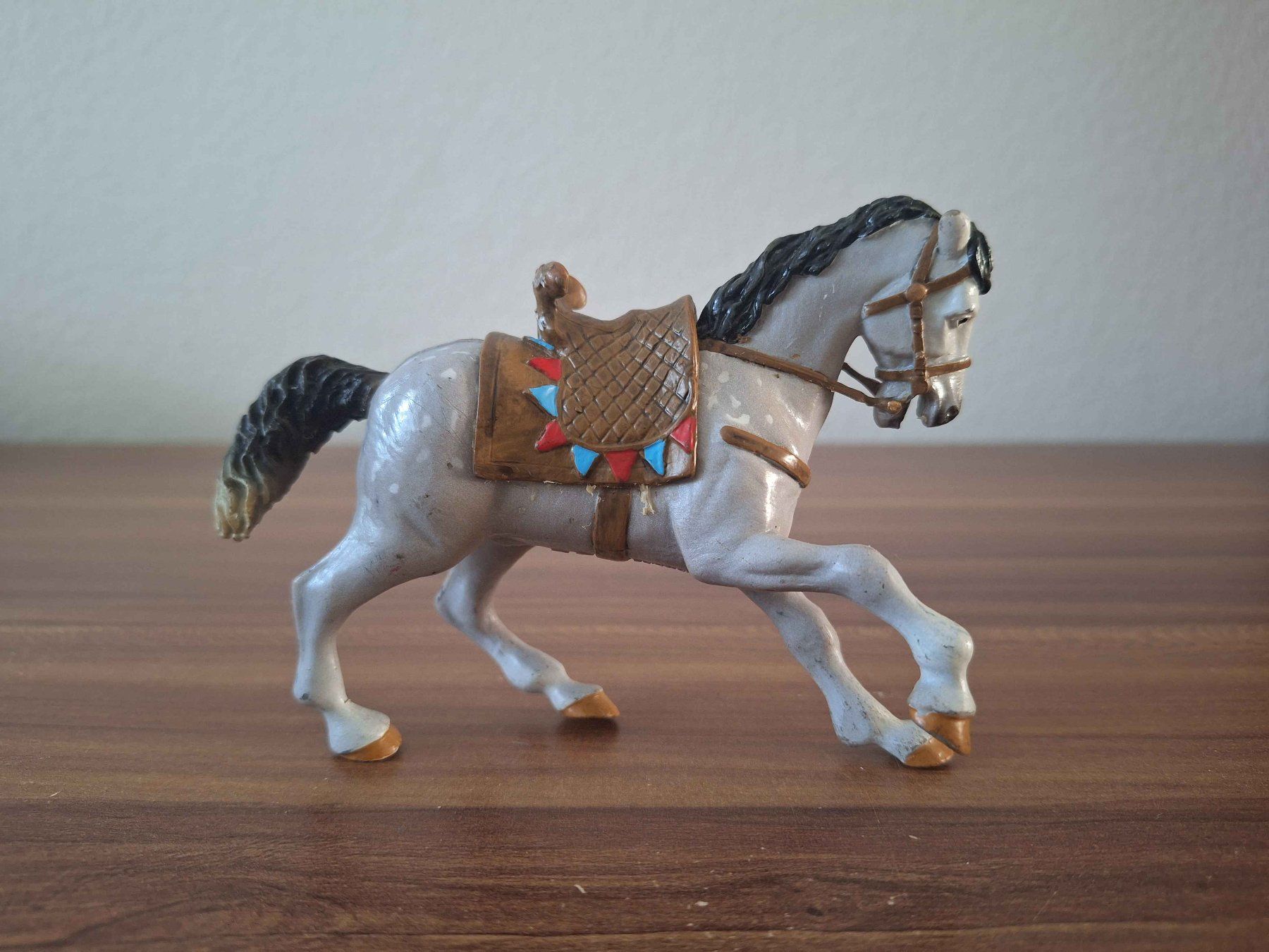Giocattoli: Pferd von Jeanne d'Arc Papo Antiquariat – Usato da Grenchen venduto da LadyCalis 1
