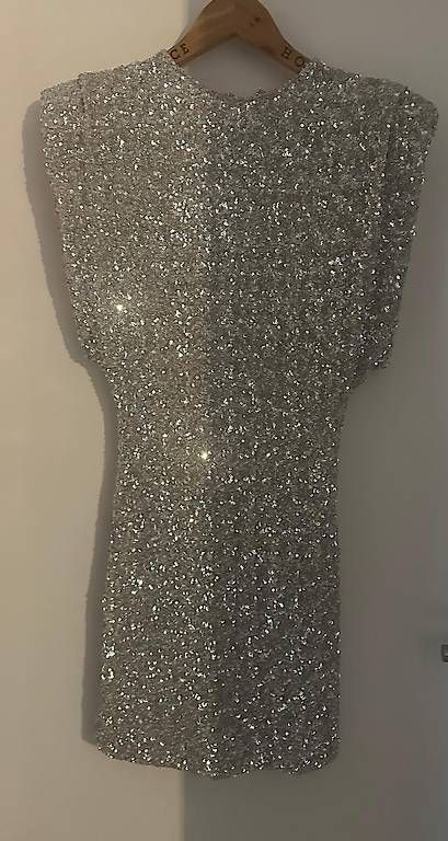 Vestiti: Minikleid mit Pufferärmel - S – Usato da Wauwil venduto da est_r5td