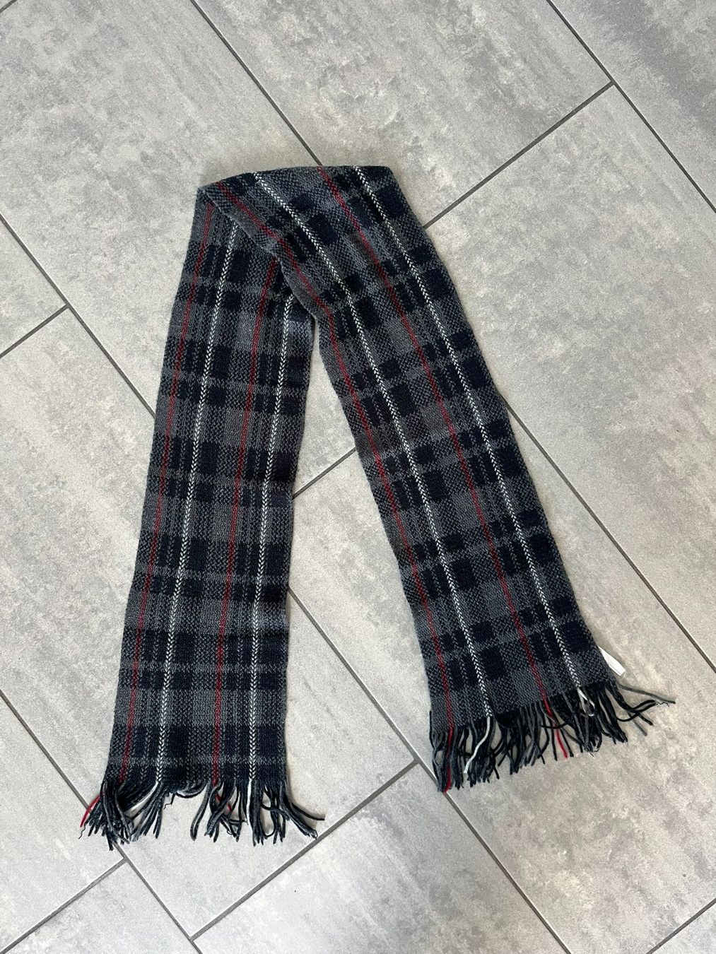 Foulard & Sciarpe: Schaal kariert – Usato da Otelfingen venduto da Denis_ZH 1