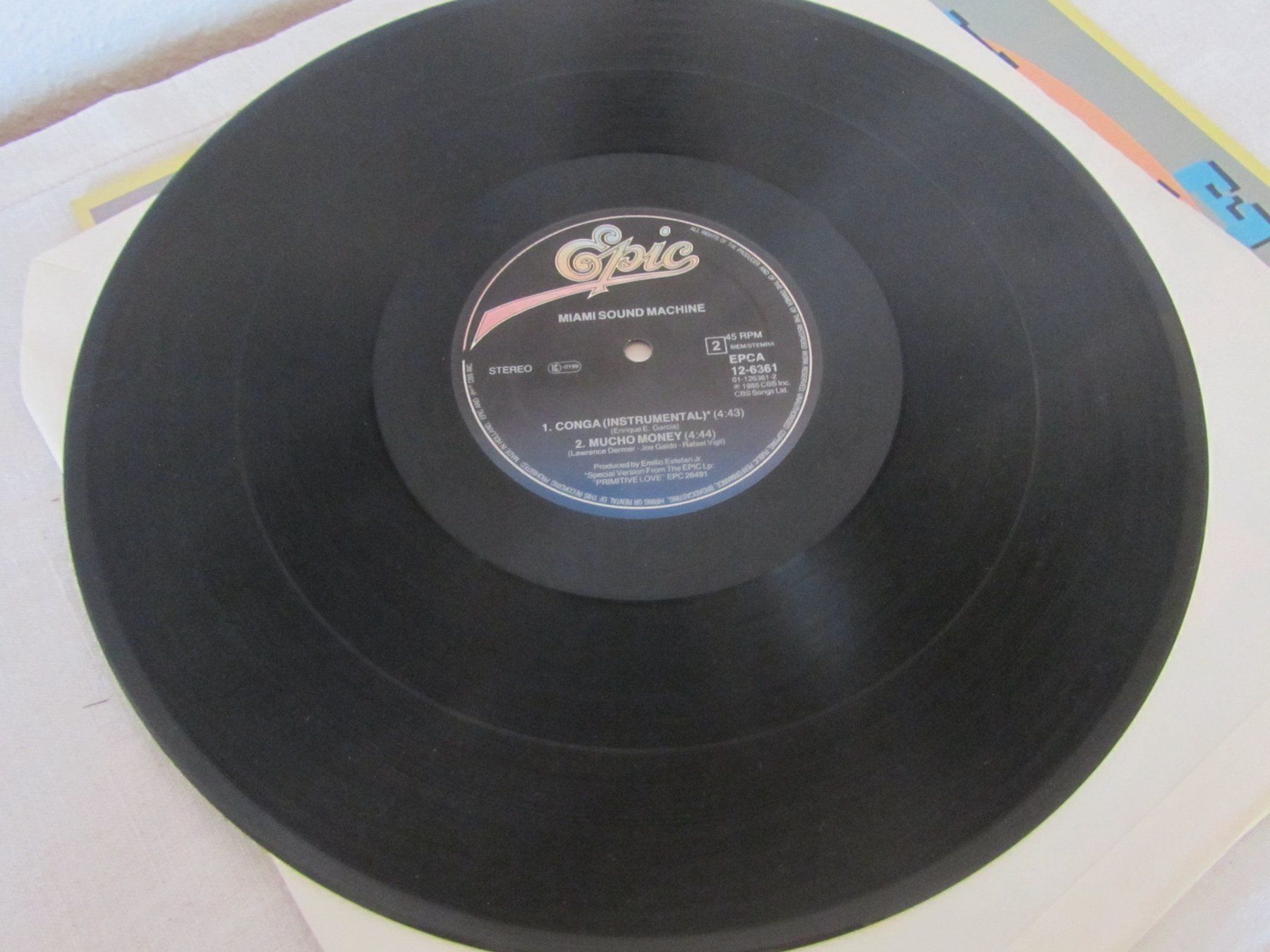 Schallplatten: MIAMI SOUND MACHINE:  Conga (Dance Mix) – Gebraucht aus Seengen von mikelele 3