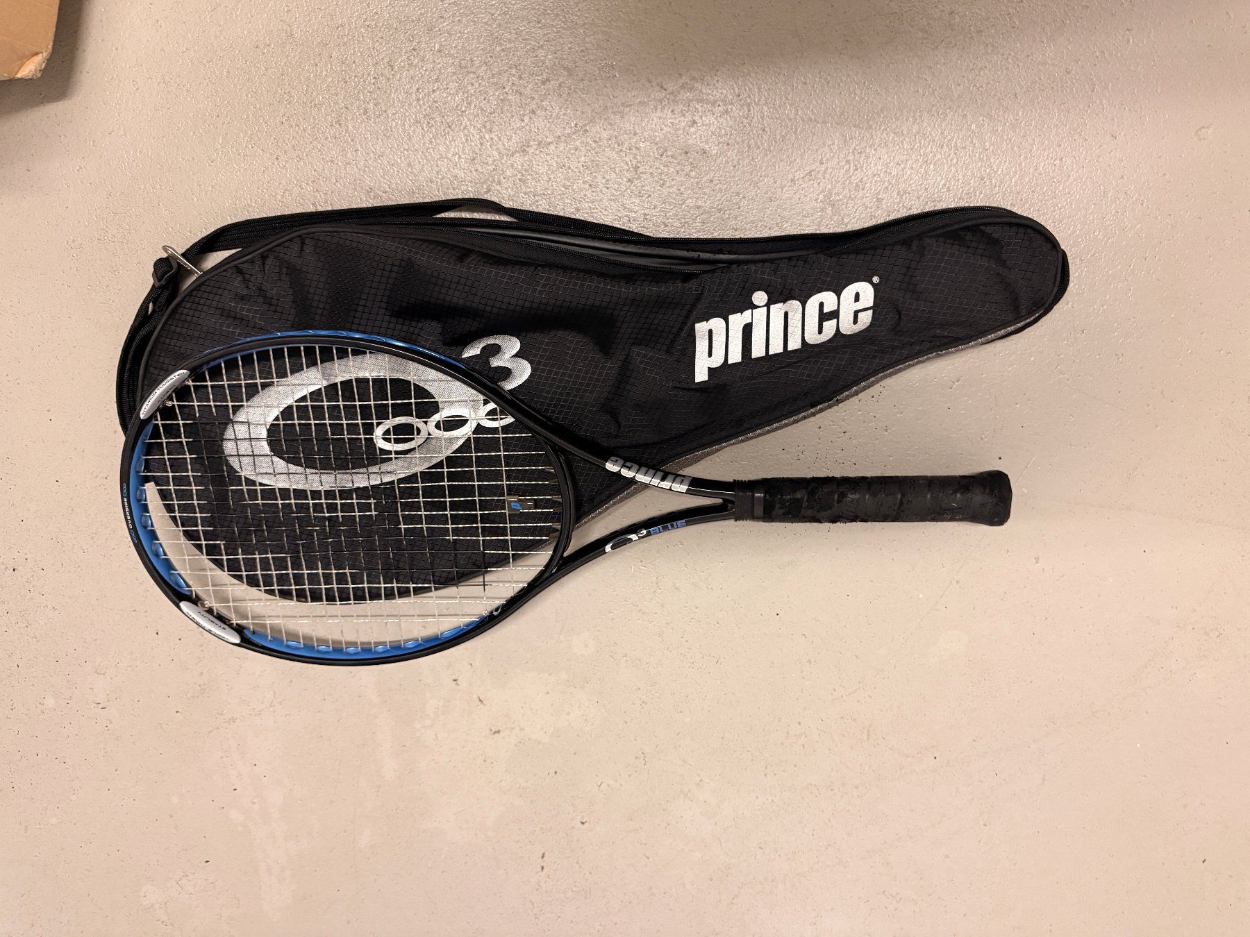 Prince O3 Blue Tennis Racket mit Tasche – Top Zustand (Gebraucht) in ...