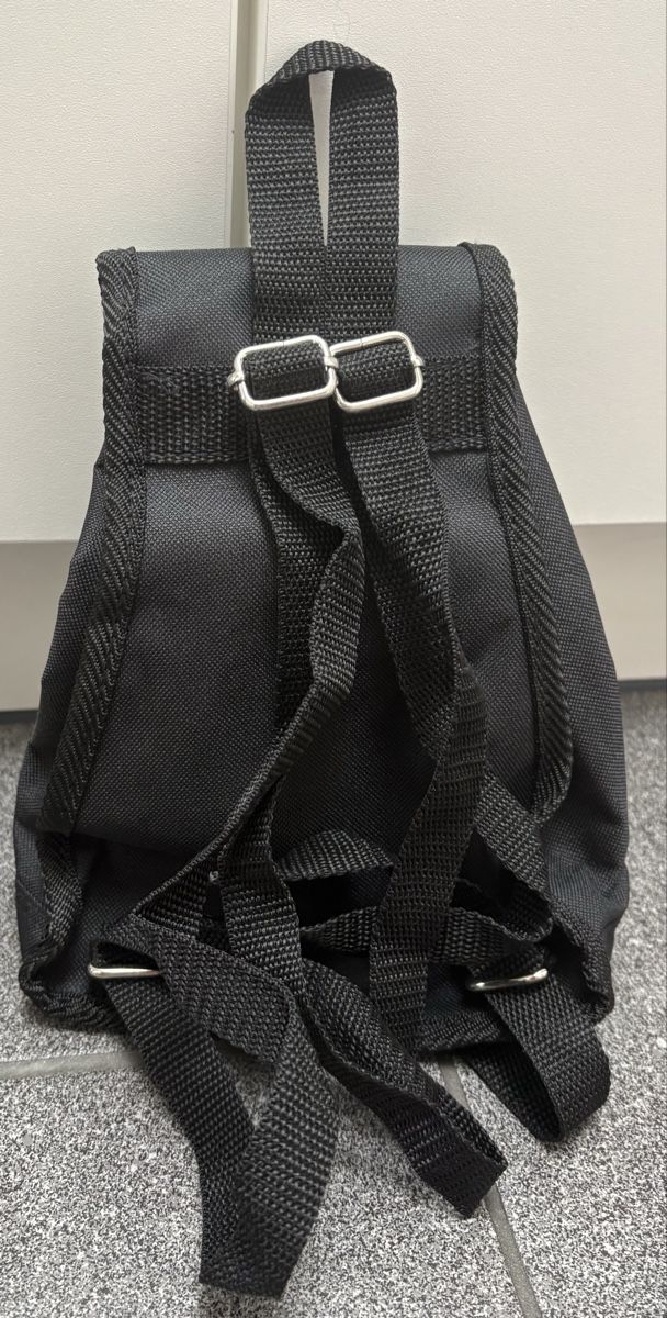 Zaini: Mini Rucksack, nagelneu – Nuovo e nell'imballaggio originale da Hünenberg See venduto da spartakus02 1