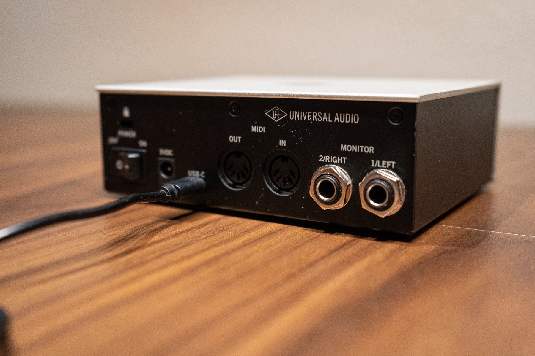 Universal Audio Studioequipment: Universal Audio Volt 1 USB Recording Studio – Gebraucht aus Bern von Rickmond 3