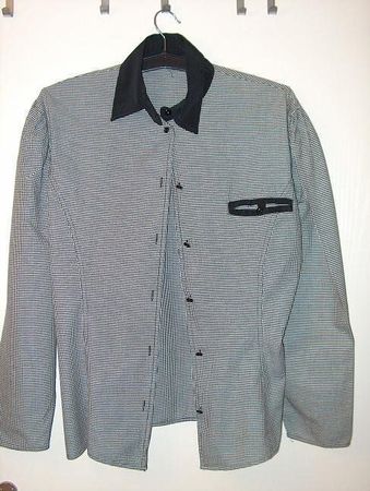 Neuw. Bluse weiss/schwarz kariert - Gr. 40