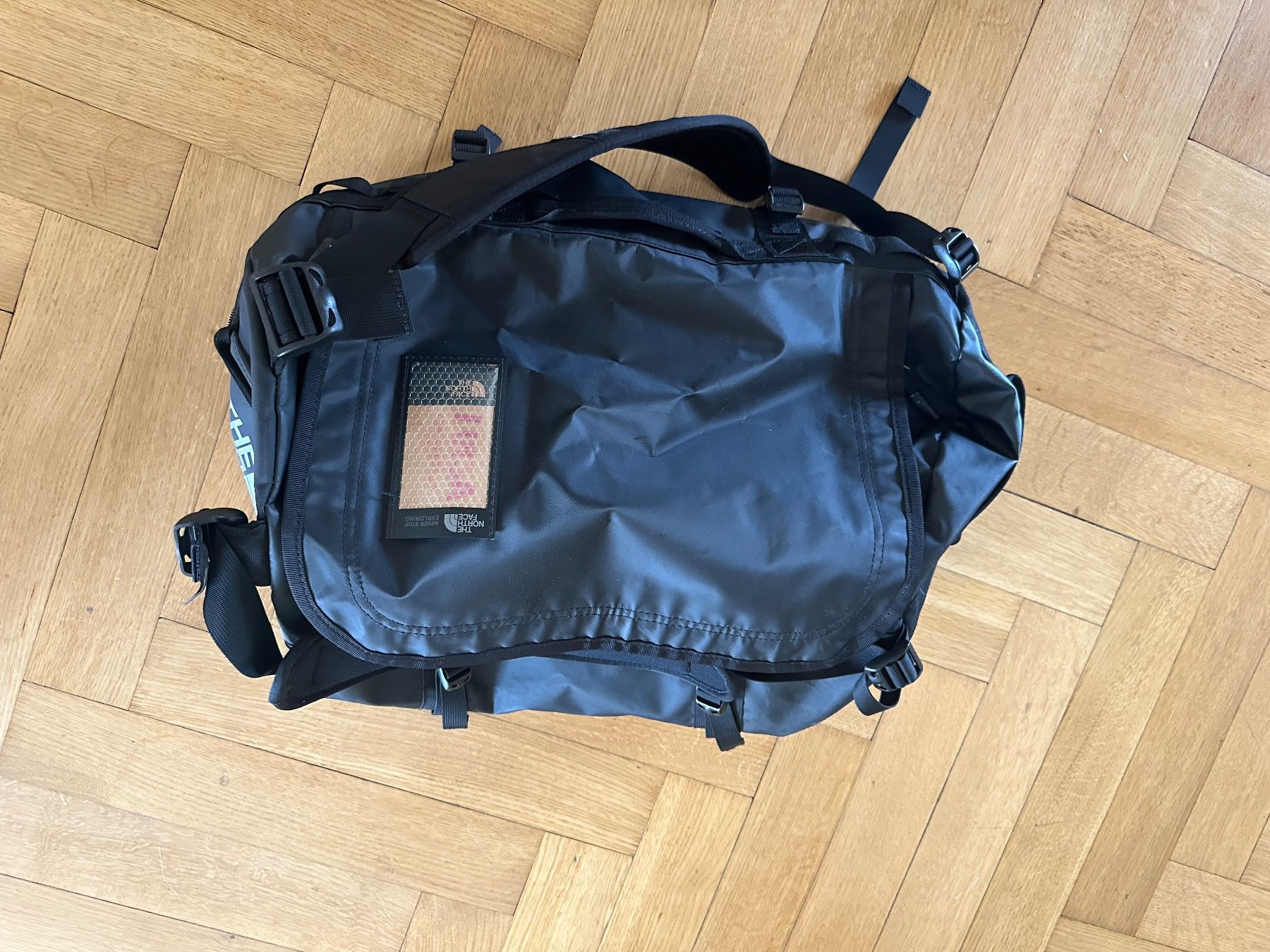 North Face Rucksäcke: The North Face Duffel Bag S schwarz – Gebraucht aus Bern von KrAGinES 3
