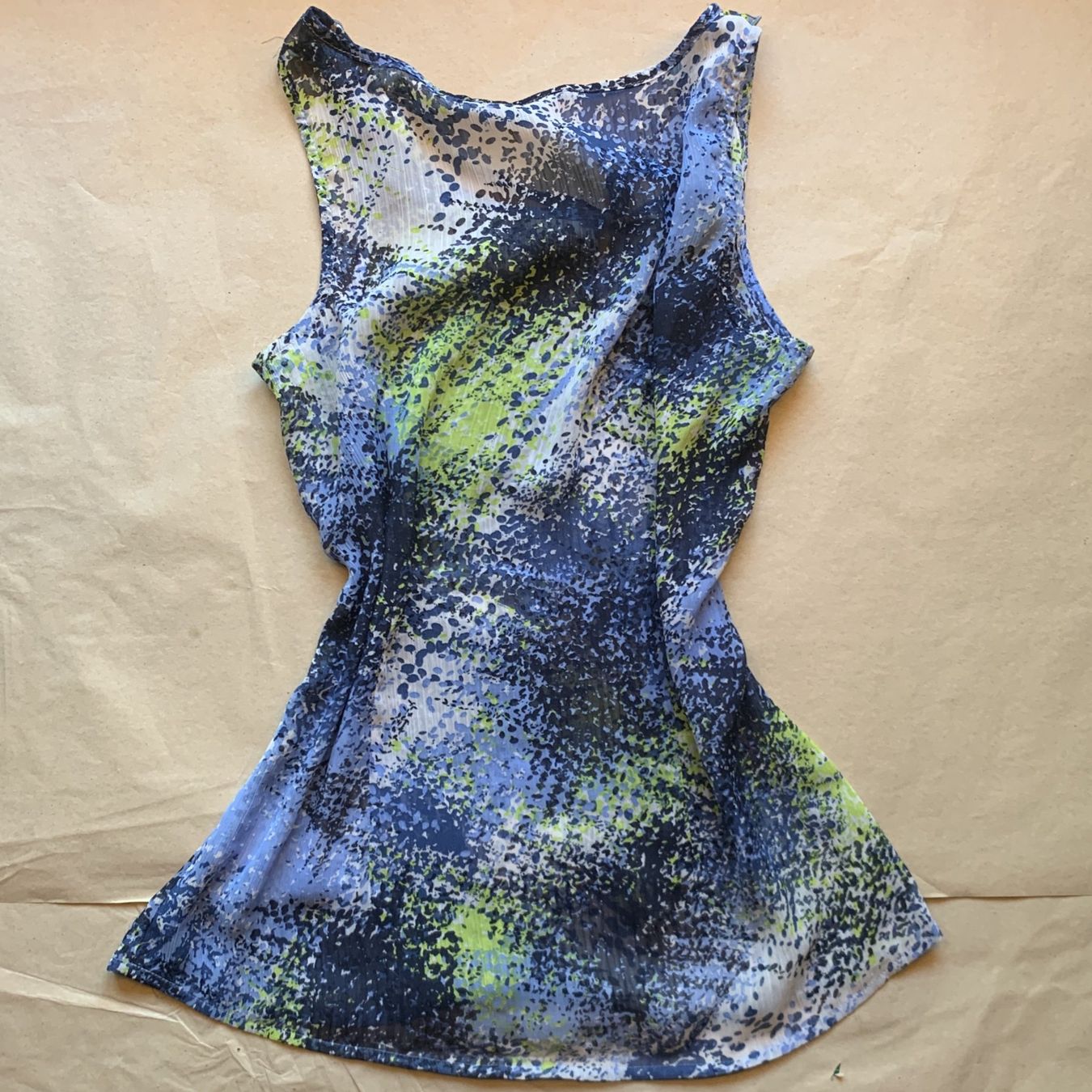Tom Tailor Camicette: Tom Tailor ärmelloses Top in Blau-Limette – Usato da Chalais venduto da Decoarts.art 2