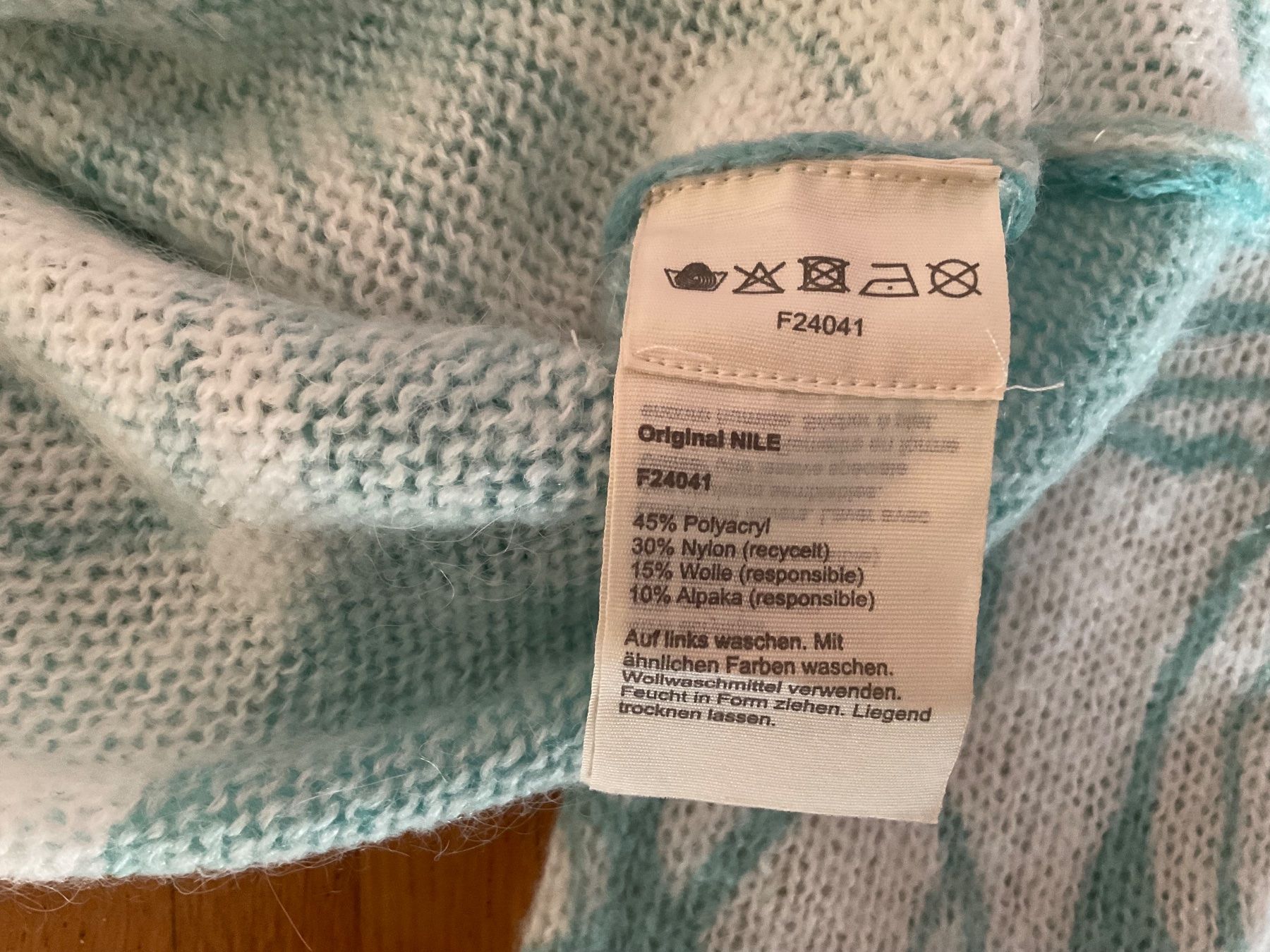 Nile Maglioni & Felpe: NILE  Pullover Gr.S locker geschnitten mit Wolle und Alpaka – Usato da Weiningen ZH venduto da moon-55 3