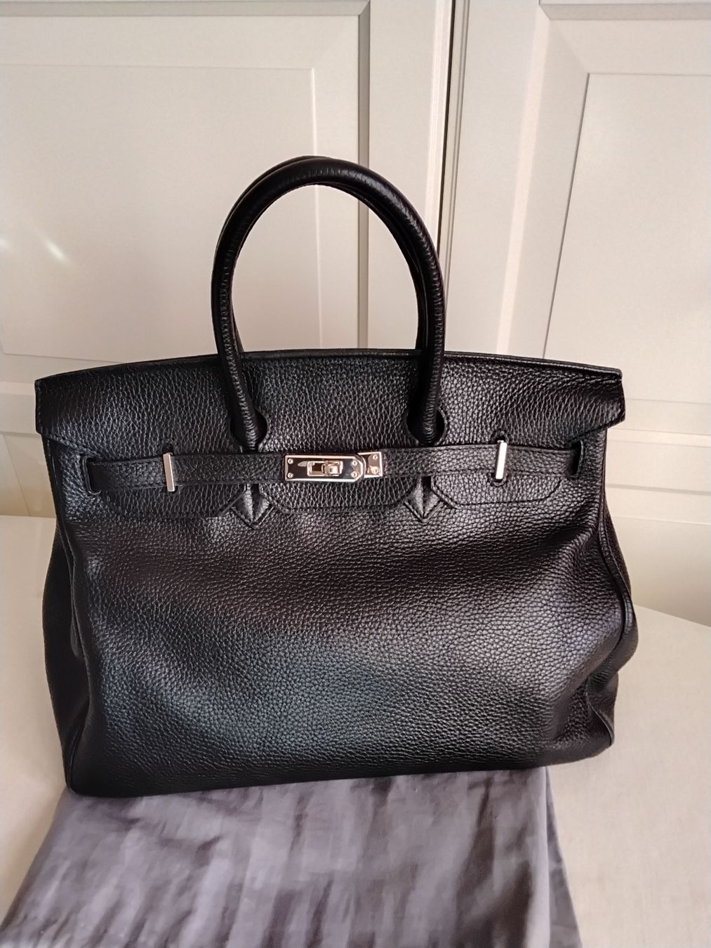 Buti Borse da donna: Buti Handtasche  – Usato da Fey venduto da ladamedunil