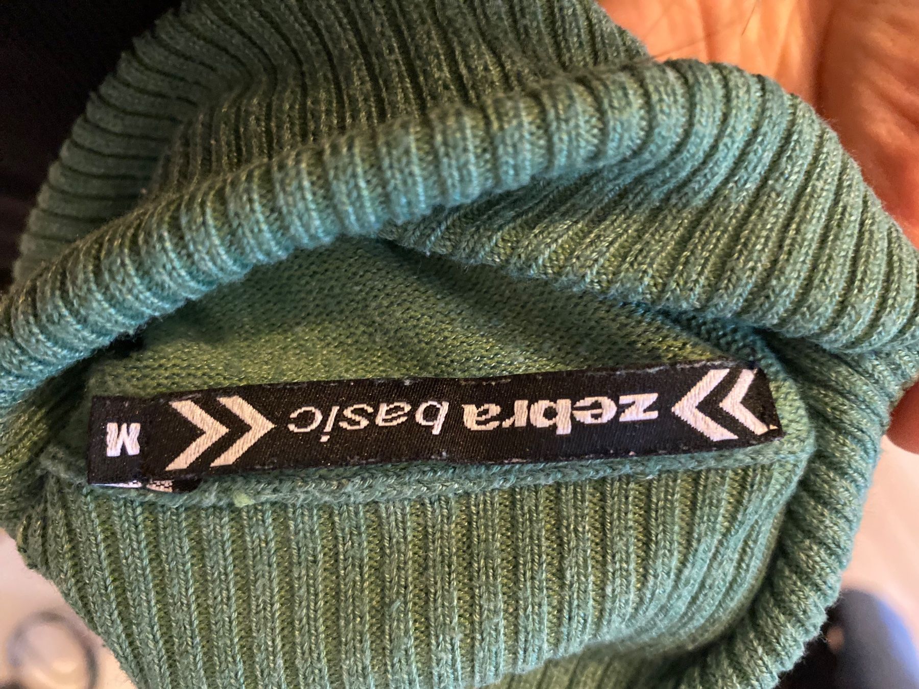 Pullover & Sweatshirts: Rollkragenpullover – Gebraucht aus Winterthur von eli_tt6r 1