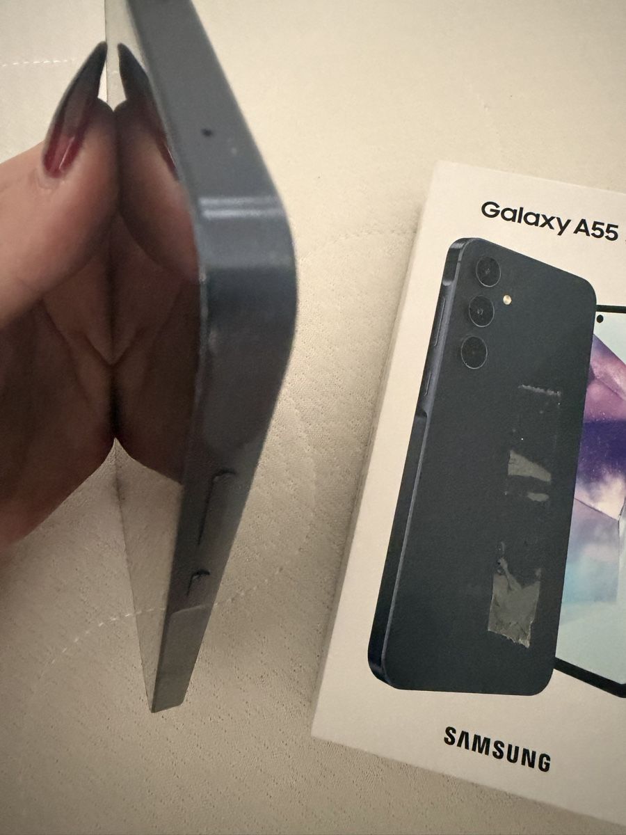 Samsung Telefoni cellulari / Smartphones: Samsung Galaxy A55 5G Smartphone blau – Usato da Dietlikon venduto da AlexPaokGr4 5