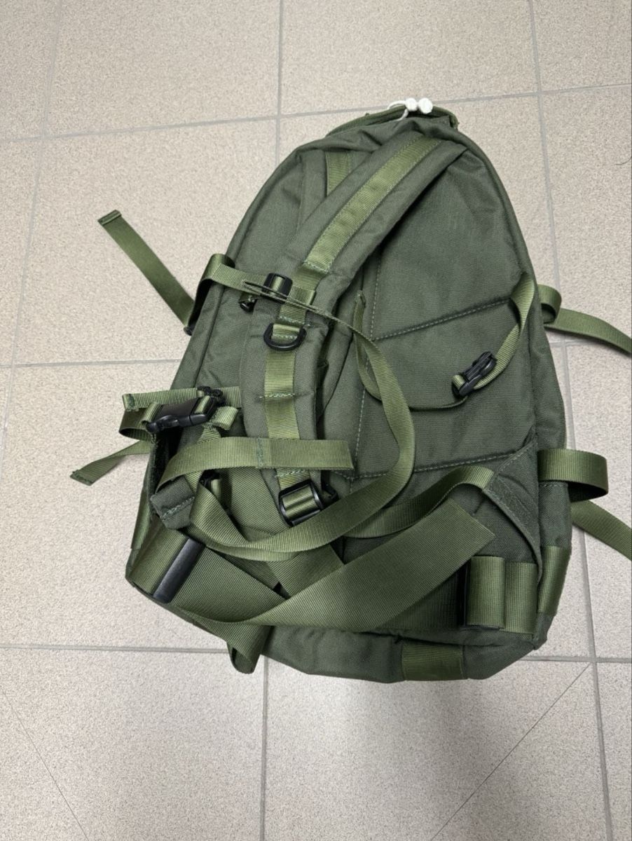 Schweizer Armee Zaini: Kastinger zo30 / AAD10 alter Tagesrucksack – Usato da Zürich venduto da ruben000 1