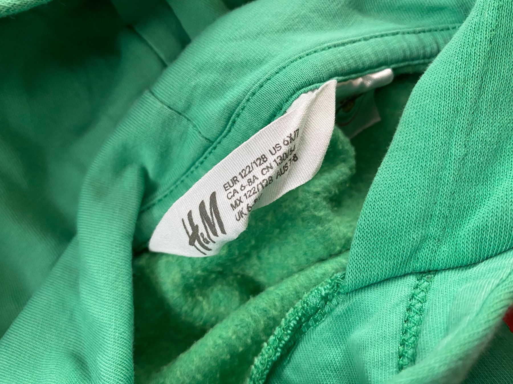 H&M Maglioni & Felpe: Toller Pippi Langstrumpf Pullover 122/128 – Usato da Einsiedeln venduto da PaedeK84 2