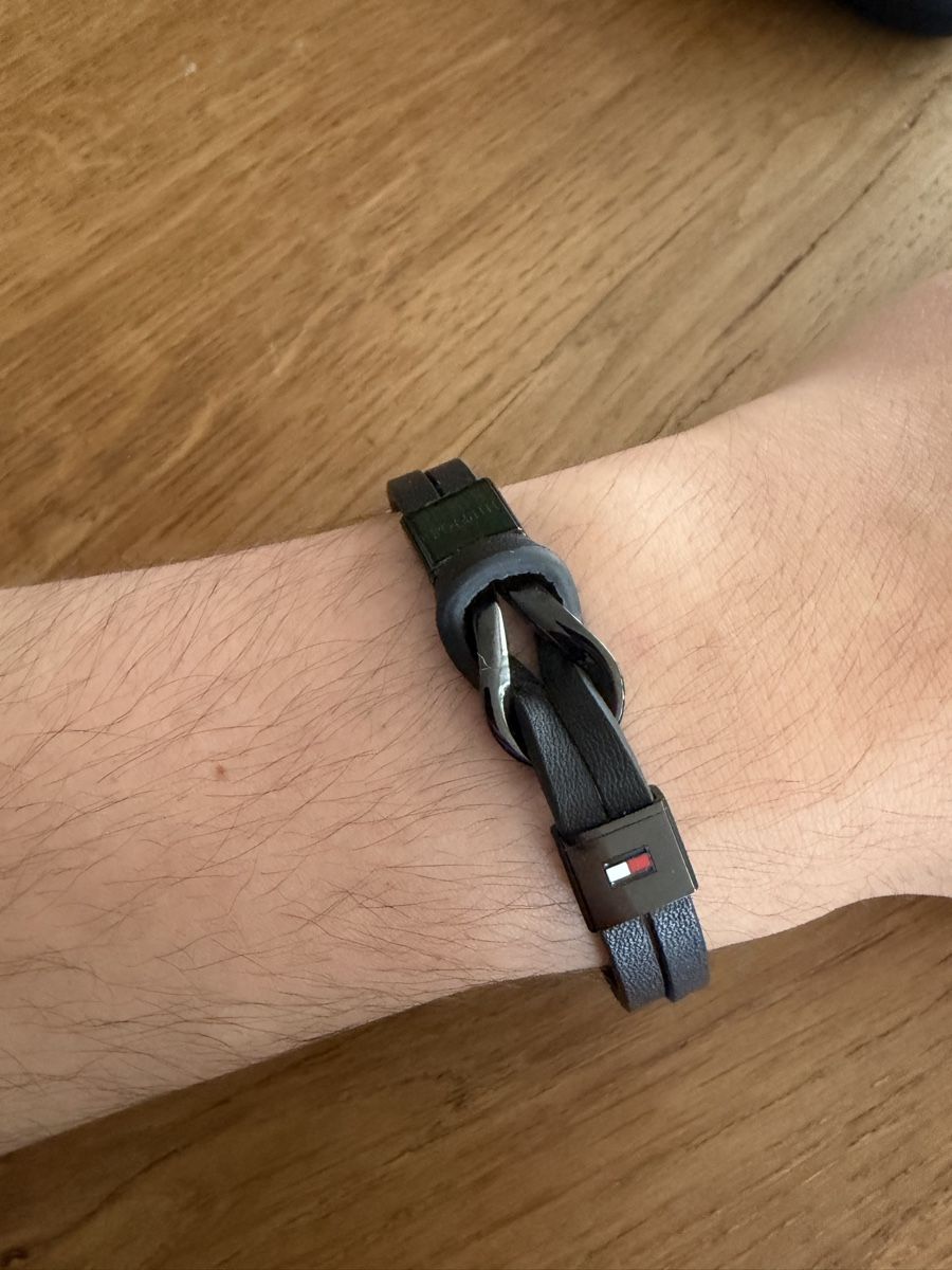 Tommy Hilfiger Armbänder & -reifen: Armband Leder Tommy Hilfiger schwarz – Neu (gemäss Beschreibung) aus Unterägeri von Sebi_82773 1