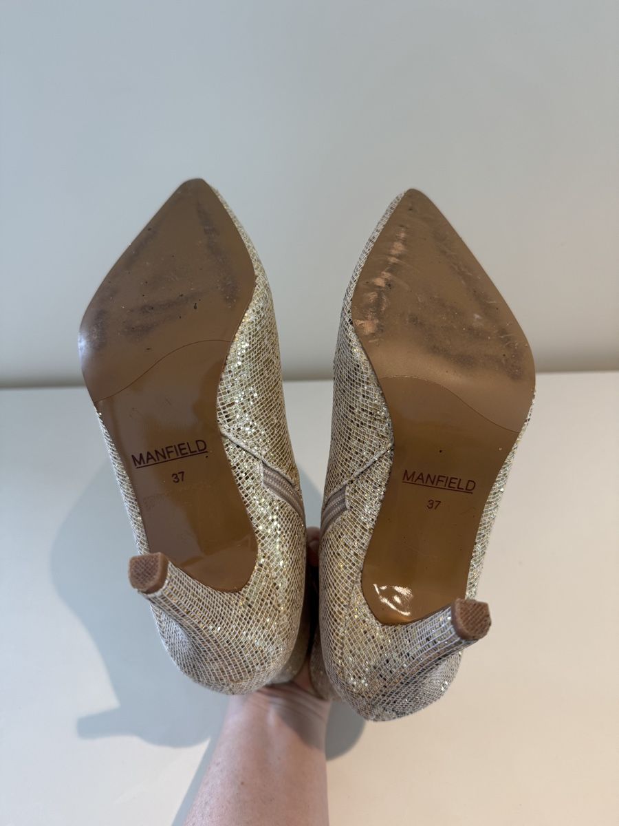 Scarpe da donna: Glitzer Stiefeletten, Gold, 37 – Usato da Weesen venduto da sannevanrijn 7