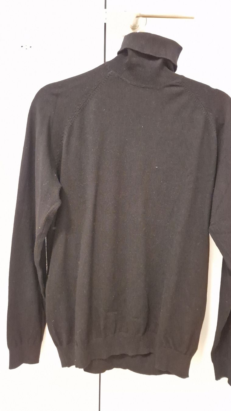 Zara Maglioni & Felpe: Zara Rollkragenpullover schwarz Gr. M – Nuovo (secondo la descrizione) da Untersiggenthal venduto da utr_6m5b 1