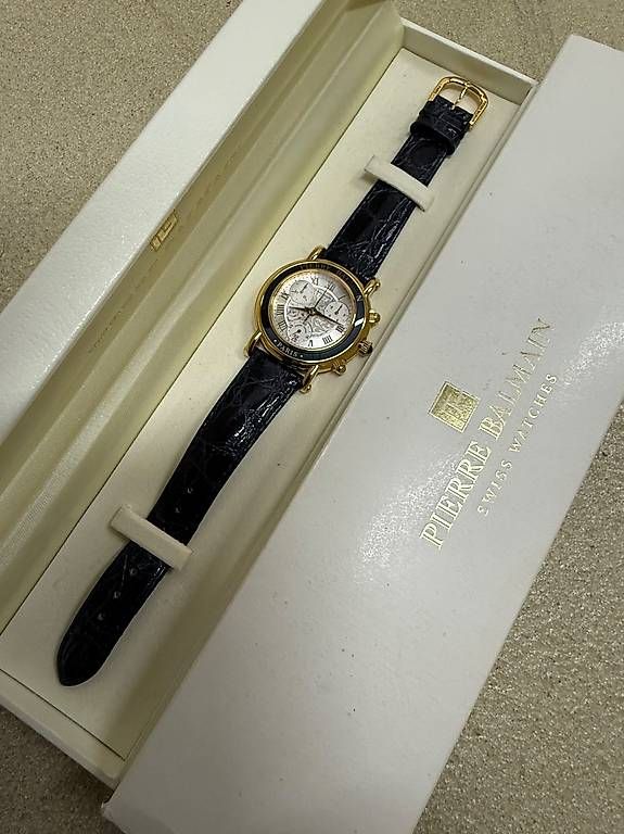 Orologi: Montre Pierre Balmain, chrono quartz. – Usato da Le Locle venduto da waazzaa 2