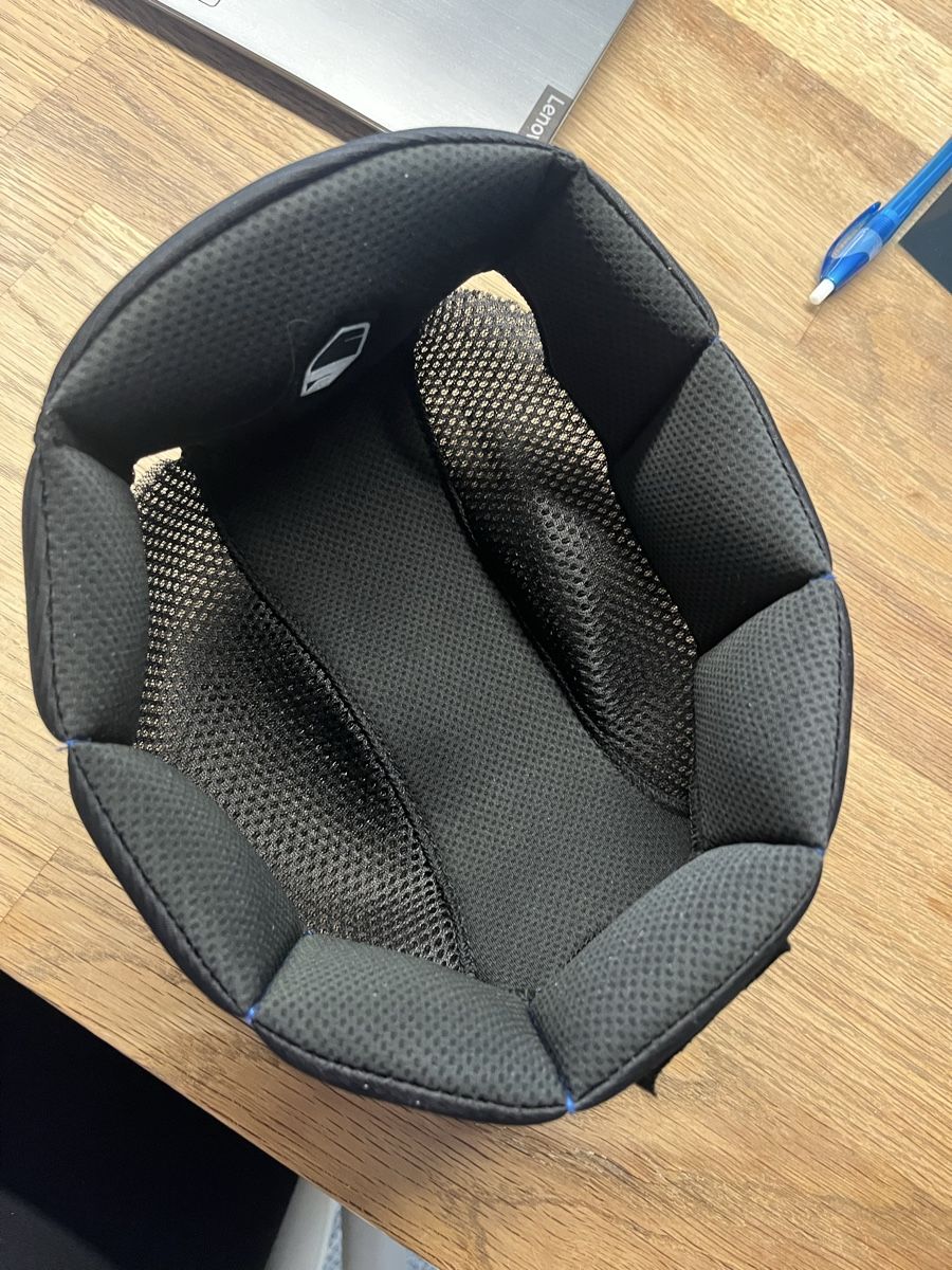 Samshield Caschi:  Samshield Reithelm Inlay Shadow Liner 2.0 - 56M  – Nuovo (secondo la descrizione) da Zürich venduto da saskiasaskia7