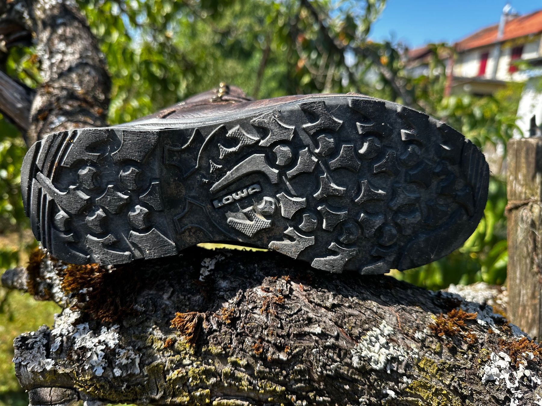 Lowa Scarpe da donna: LOWA Wanderschuh braun, EU Grösse 38 – Usato da Winterthur venduto da gumble_ch 2