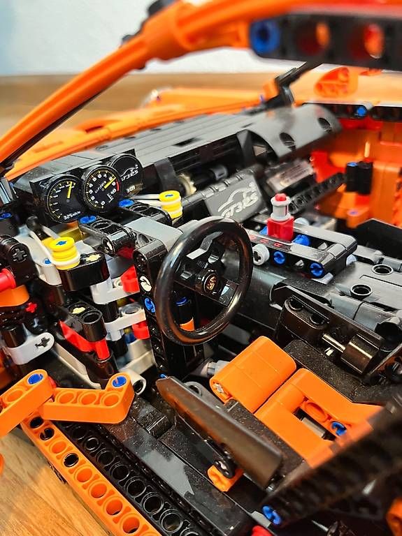 Kit di costruzioni: Lego Technic Porsche 911 GT3 RS – Usato da Bassersdorf venduto da Anp7902 2