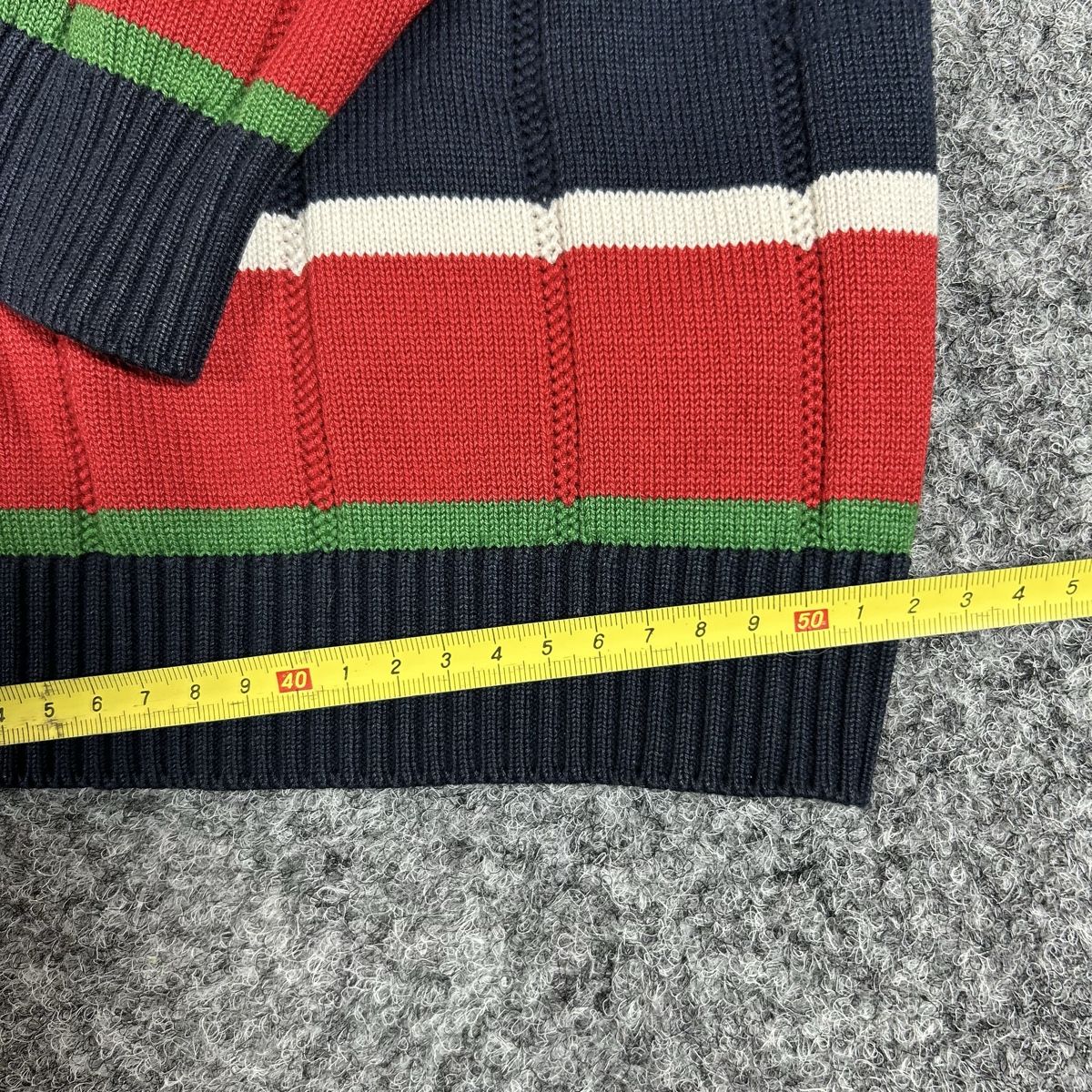 Lacoste Pullover & Sweatshirts: Vintage Lacoste taille M – Gebraucht aus La Sagne NE von Matlasape 3