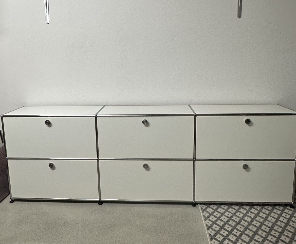USM Cassettiere: ..USM Sideboard weiss 226 x 75 x 37 cm – Usato da Beringen venduto da Chris2026