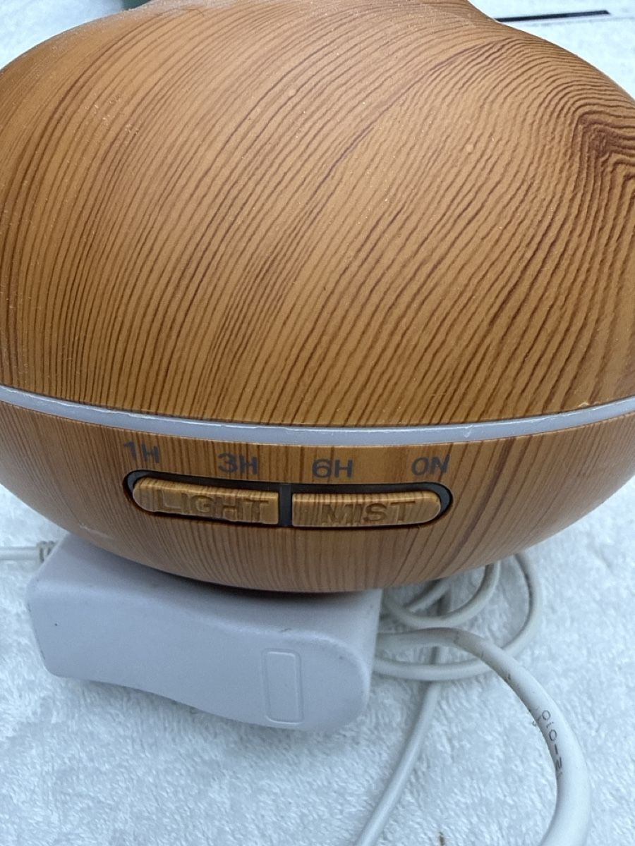 Duftöldiffusoren: Diffuseur d'arômes effet 250ml bon état – Gebraucht aus Chenens von anasantos90 1