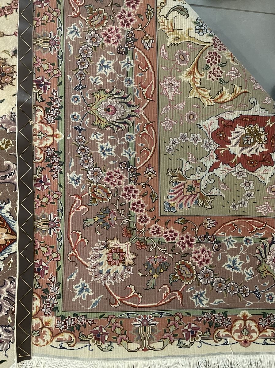 Tappeti: Tapis persan Tabriz Fein – Usato da Fribourg venduto da Nimynho 2