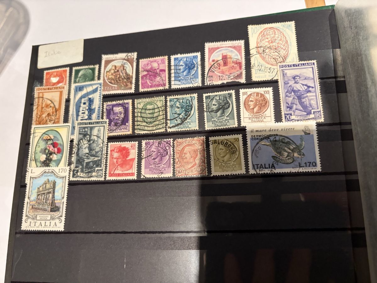 Tutti i francobolli: Timbres divers pays – Usato da Echallens venduto da JAR69 1