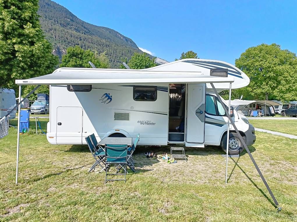 Veicoli da campeggio: Knaus Sky Traveller 650 DG – Usato da Menziken venduto da Dodinchen 1